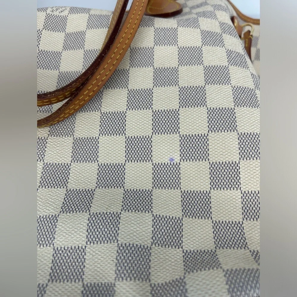 LOUIS VUITTON Damier Azur Neverfull MM With Pouch. Entrupy Verified Authentic